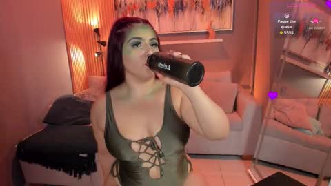 Tiana online show from October 29, 2025, 7:37 pm