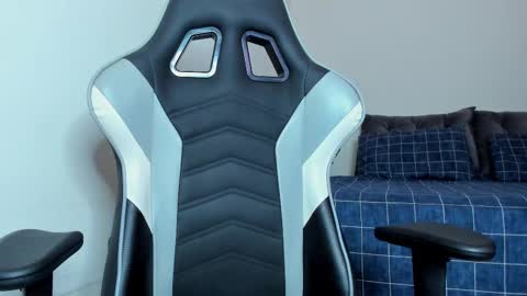 Lanna online show from February 18, 2025, 12:28 pm