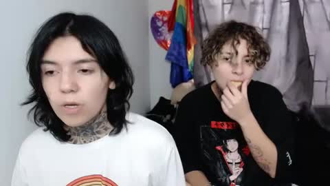 LANNIE   online show from December 29, 2024, 8:04 pm