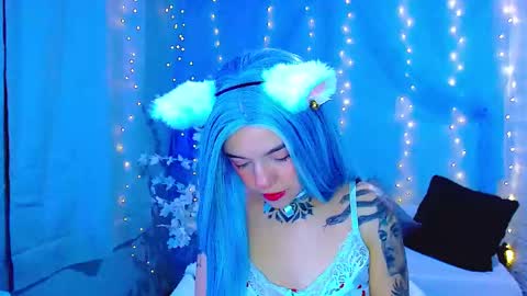 LANNIE   online show from November 12, 2025, 2:34 am