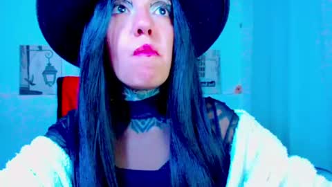 LANNIE   online show from June 14, 2026, 3:41 am