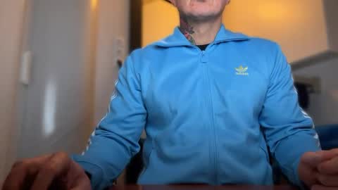 Snapshot of lanzarote6 chatting on January 17, 2025, 9:49 am BDSM online show from January 17, 2025, 9:49 am