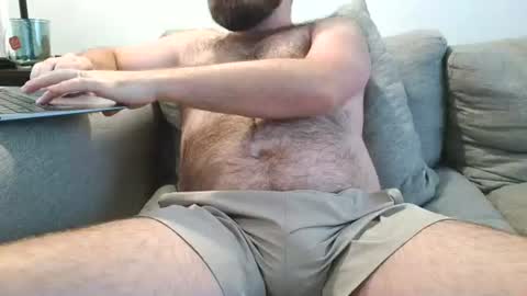 Luddycub online show from August 3, 2026, 5:38 pm