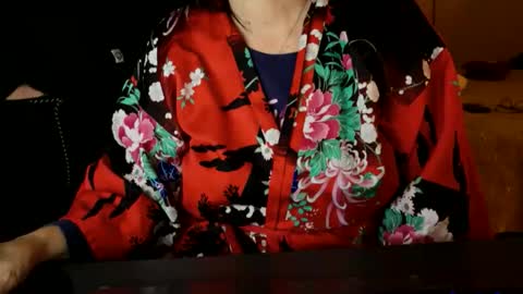 laprovencale online show from November 24, 2025, 6:51 pm