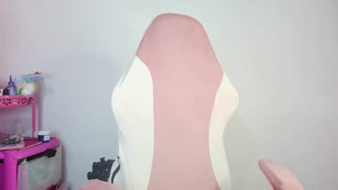 Snapshot of lara_aisha chatting on June 15, 2026, 10:34 pm LARA online show from June 15, 2026, 10:34 pm