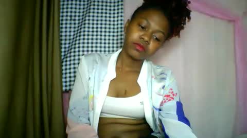 lara_belle online show from May 30, 2026, 7:22 pm