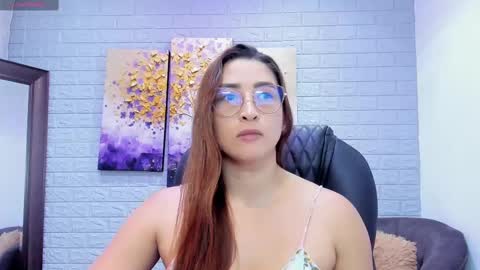      700  200   online show from March 4, 2025, 12:01 pm