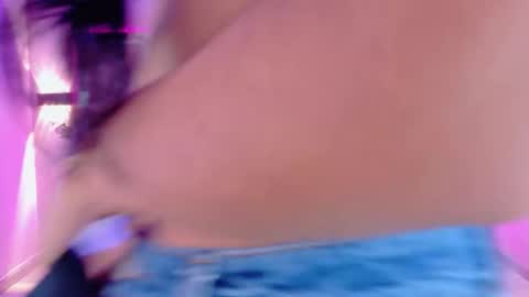 Lara online show from April 14, 2026, 7:09 pm