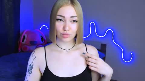 Snapshot of larakrein_lk chatting on September 20, 2025, 1:56 pm LaraKrein lk online show from September 20, 2025, 1:56 pm