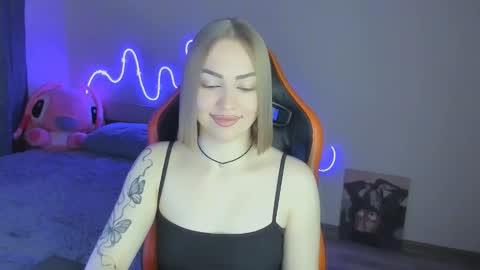 LaraKrein lk online show from January 17, 2026, 12:21 pm