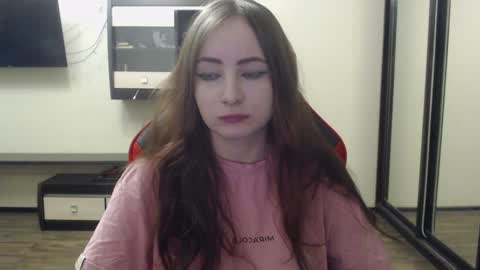 Laralianna online show from December 24, 2024, 6:06 pm