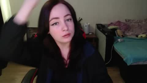 Snapshot of laralianna chatting on April 27, 2026, 10:46 am Laralianna online show from April 27, 2026, 10:46 am