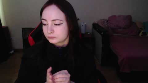 Snapshot of laralianna chatting on April 30, 2026, 5:03 am Laralianna online show from April 30, 2026, 5:03 am