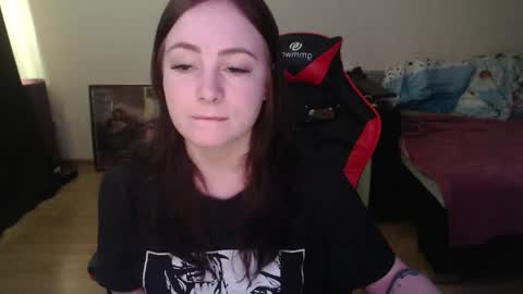 Snapshot of laralianna chatting on May 7, 2026, 10:31 am Laralianna online show from May 7, 2026, 10:31 am