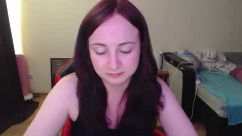 Laralianna online show from June 28, 2026, 2:56 pm