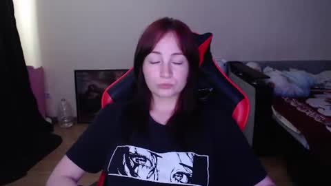 Laralianna online show from August 6, 2026, 7:54 am