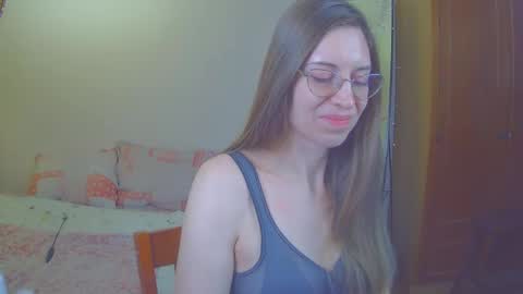 Snapshot of larawintersxxx chatting on March 7, 2025, 11:38 pm larawintersxxx online show from March 7, 2025, 11:38 pm