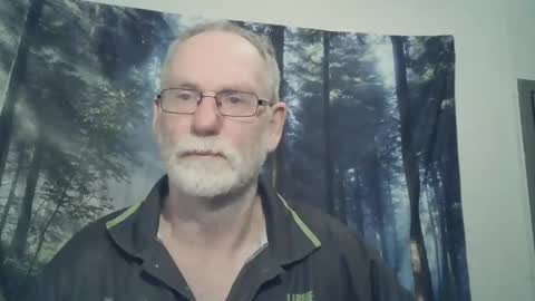 Larbie online show from January 26, 2025, 3:36 pm