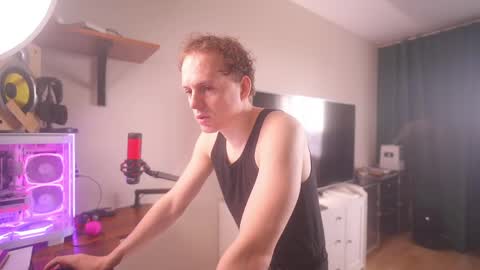 Hi u can call me Andy online show from May 21, 2026, 9:38 am