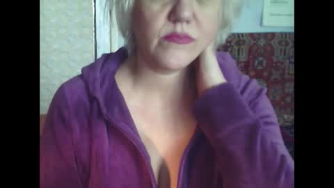 larisaq4ugo24 online show from February 25, 2025, 9:31 am