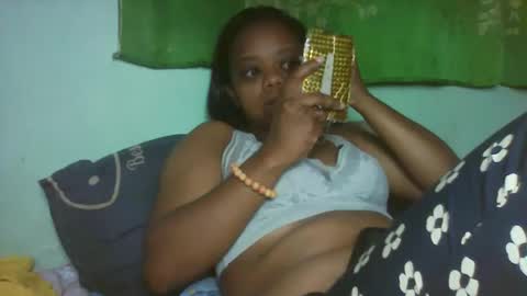 larissa645771 online show from March 1, 2026, 4:31 pm