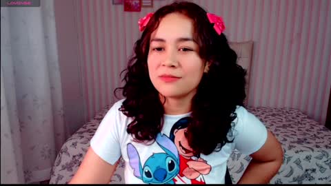 Larissas online show from January 31, 2025, 1:11 am