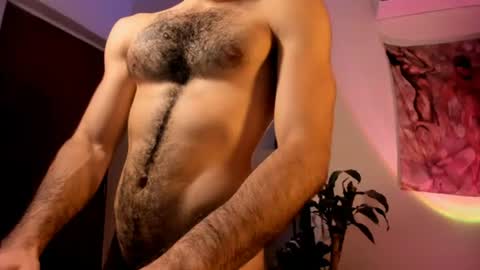 larry_stewart online show from July 24, 2026, 11:58 pm