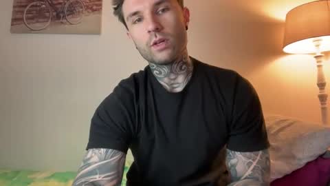 larsskeet online show from November 27, 2025, 2:19 pm