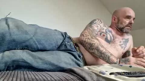 larsvegas1895 online show from July 16, 2026, 12:00 pm