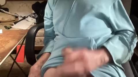 chris online show from February 20, 2025, 1:51 pm