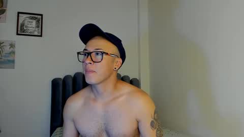 lass_nazar online show from February 4, 2025, 2:07 am