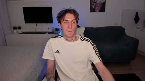 Snapshot of lastnight4you chatting on January 2, 2025, 12:35 pm acie online show from January 2, 2025, 12:35 pm