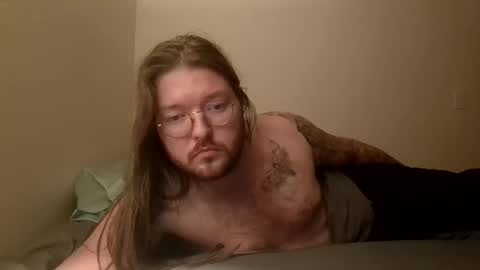 Snapshot of latenights_13 chatting on November 14, 2025, 7:18 am latenights_13 online show from November 14, 2025, 7:18 am