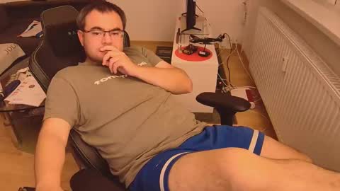 latexboy893 online show from September 23, 2025, 8:45 pm