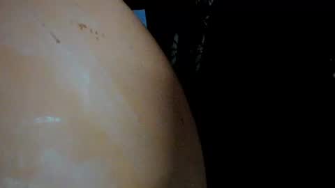 Snapshot of latexchris77 chatting on December 7, 2024, 6:15 pm latexchris77 online show from December 7, 2024, 6:15 pm