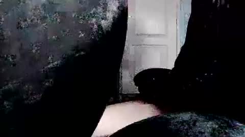 Snapshot of latexchris77 chatting on February 15, 2026, 11:52 am latexchris77 online show from February 15, 2026, 11:52 am