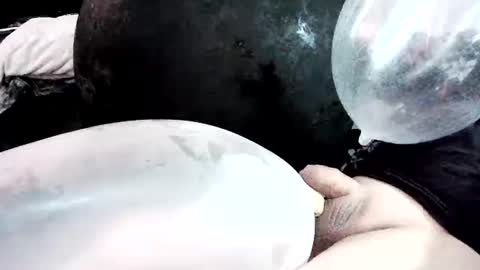 Snapshot of latexchris77 chatting on February 21, 2026, 11:44 am latexchris77 online show from February 21, 2026, 11:44 am