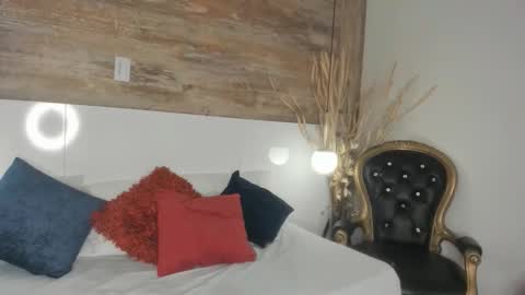 lathiffa online show from December 19, 2025, 6:37 pm