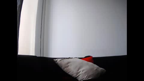 latiinvenushot online show from January 14, 2026, 3:50 pm