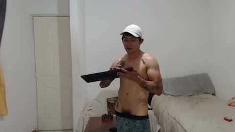 Snapshot of latin_bby chatting on May 20, 2026, 9:48 am carlos online show from May 20, 2026, 9:48 am
