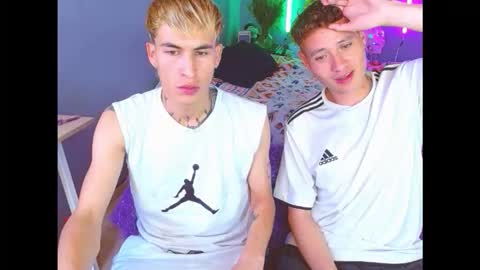 latin_boysxxx_ online show from December 4, 2025, 6:38 pm