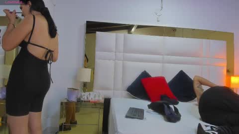 Johana y Santiago online show from March 6, 2025, 3:57 am