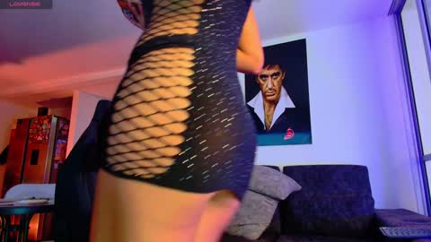 Snapshot of latin_couple77 chatting on February 2, 2025, 4:15 am Sara y Andy online show from February 2, 2025, 4:15 am