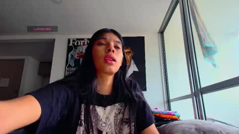 Sara y Andy online show from November 17, 2025, 8:47 pm