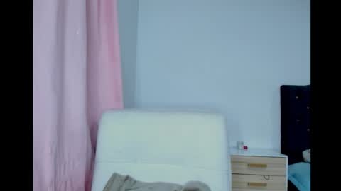 latin_delight_ online show from November 30, 2025, 12:25 am