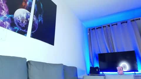 instagramlatin goddessx   im nikoll online show from July 4, 2026, 5:24 am
