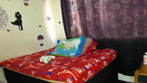 Snapshot of latin_rihanna_j chatting on January 26, 2025, 1:47 pm karen online show from January 26, 2025, 1:47 pm