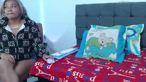 Snapshot of latin_rihanna_j chatting on February 23, 2026, 11:51 am karen online show from February 23, 2026, 11:51 am