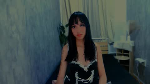 Snapshot of latina_andrea chatting on February 15, 2026, 10:03 am latina_andrea online show from February 15, 2026, 10:03 am