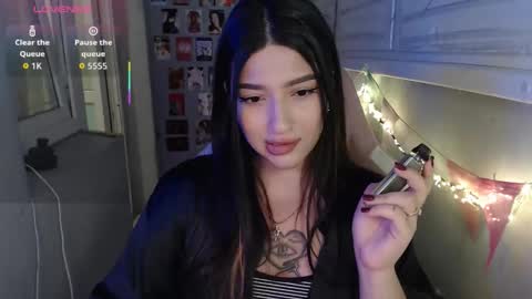 miiiiiiaaaa online show from September 8, 2025, 9:58 pm